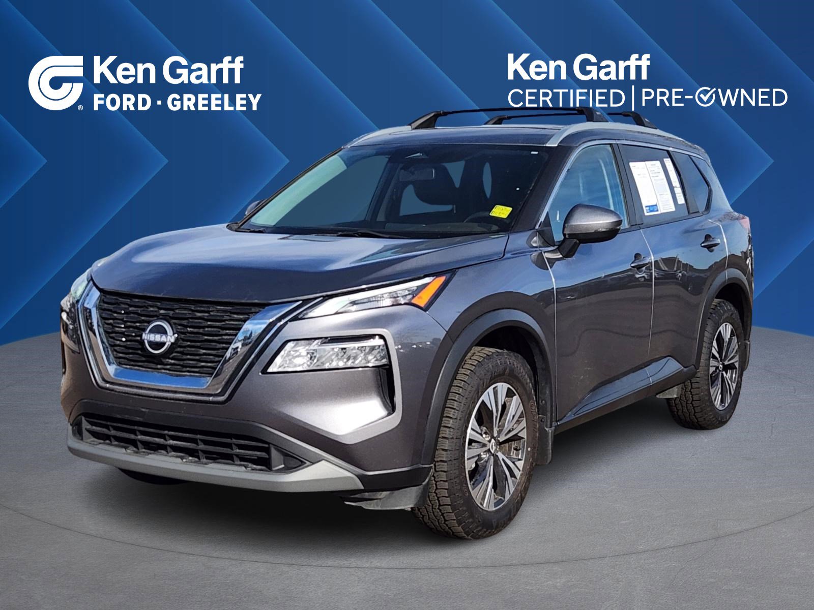 2022 Nissan Rogue SV's photo