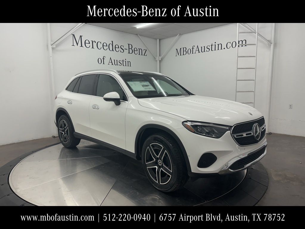 2026 Mercedes-Benz GLC Base's photo