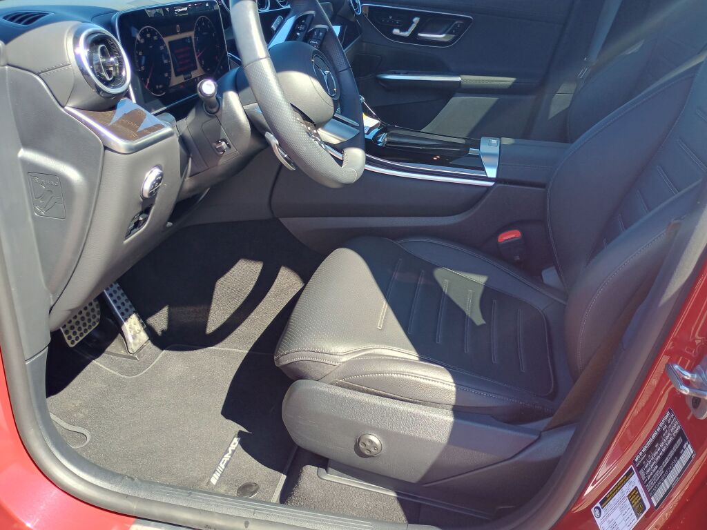 2025 Mercedes Benz GLC 300 4MATIC photo 9