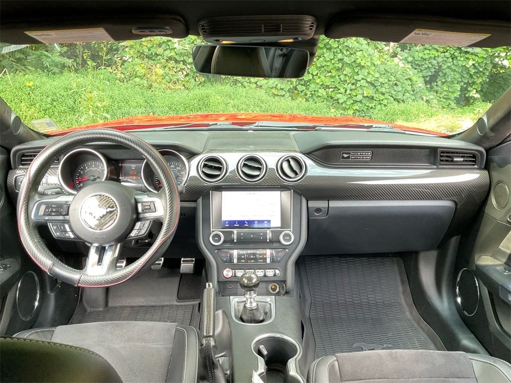 2020 Ford Mustang GT Premium photo 18
