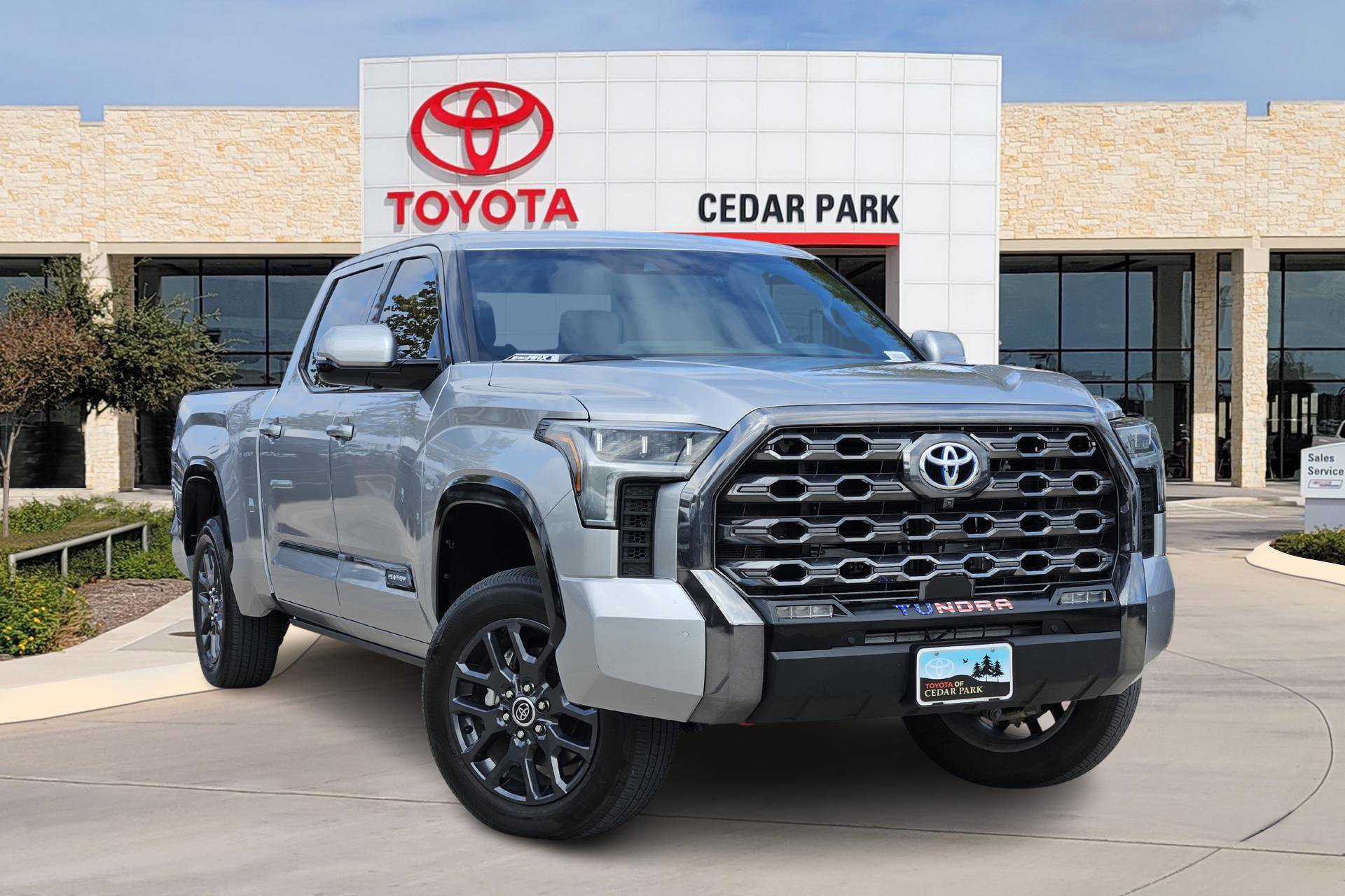 2023 Toyota Tundra Platinum