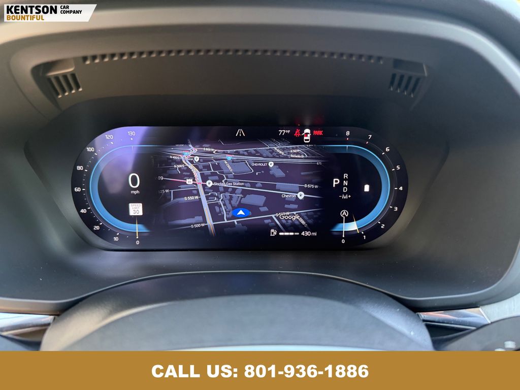 2025 Volvo XC60 B5 Plus photo 15