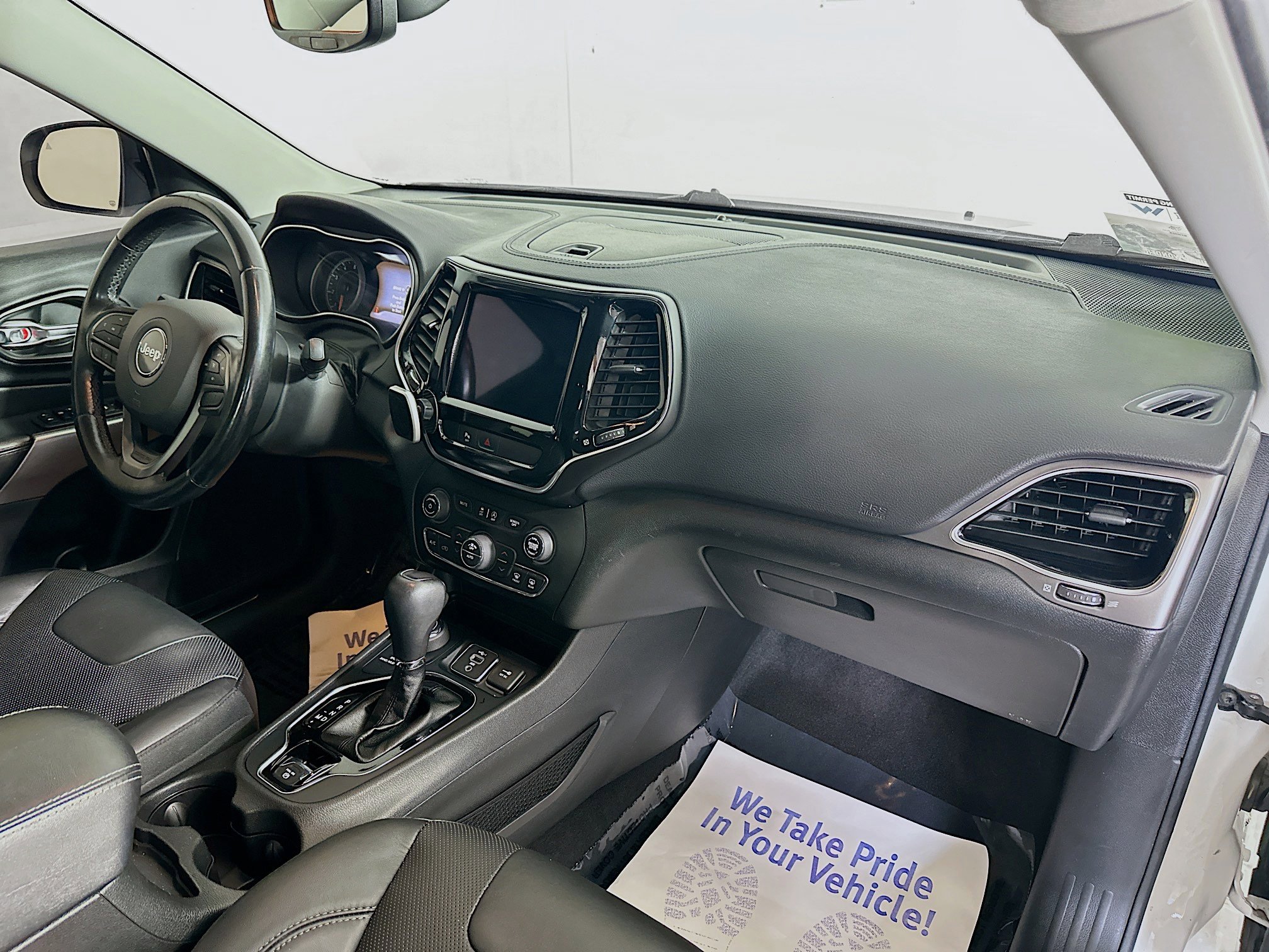 2019 Jeep Cherokee Limited photo 30