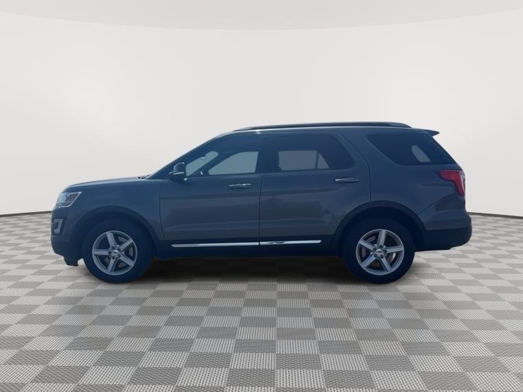 Used 2017 Ford Explorer XLT with VIN 1FM5K8DH0HGC24463 for sale in Moses Lake, WA