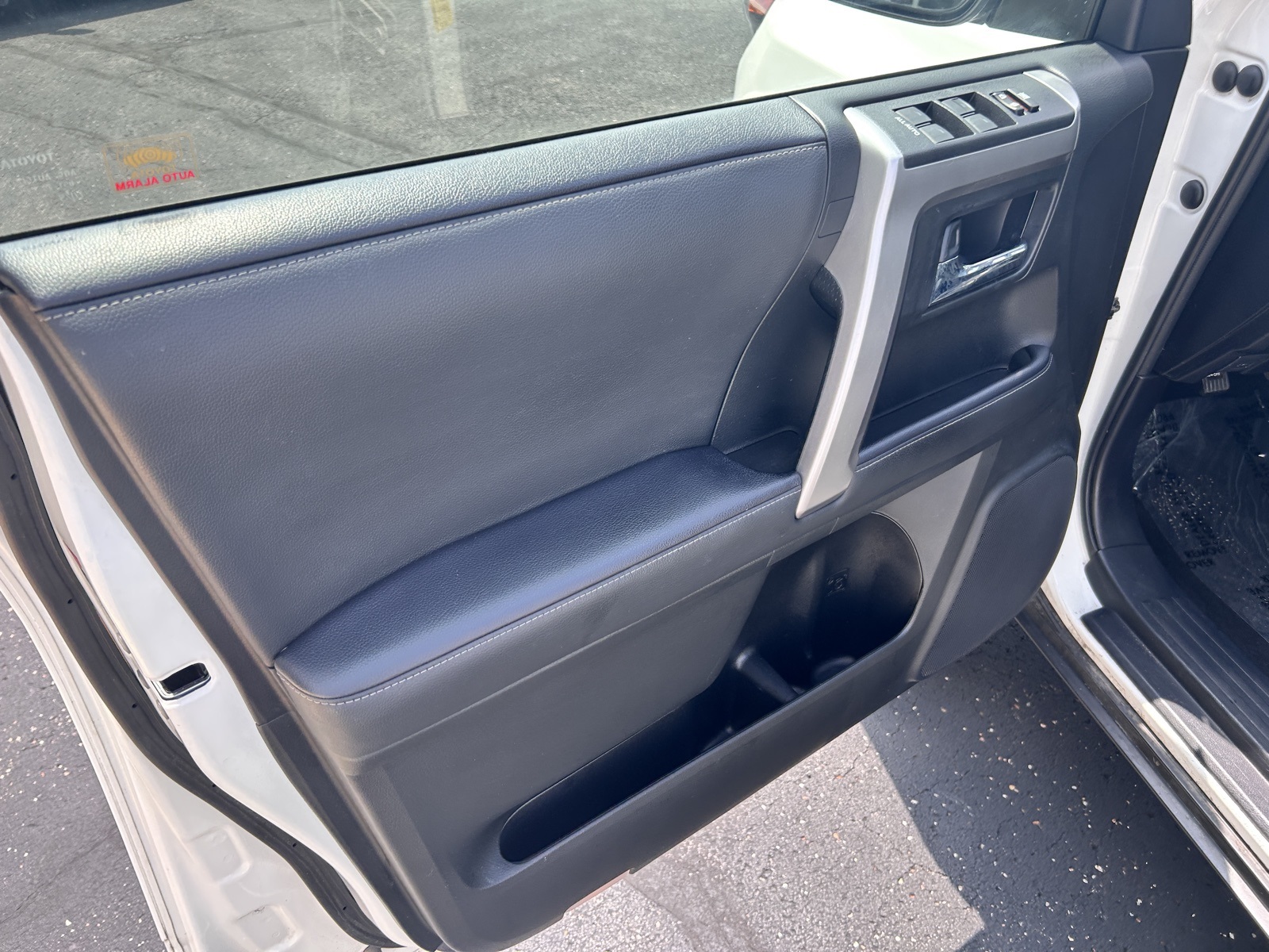 2021 Toyota 4Runner SR5 photo 19