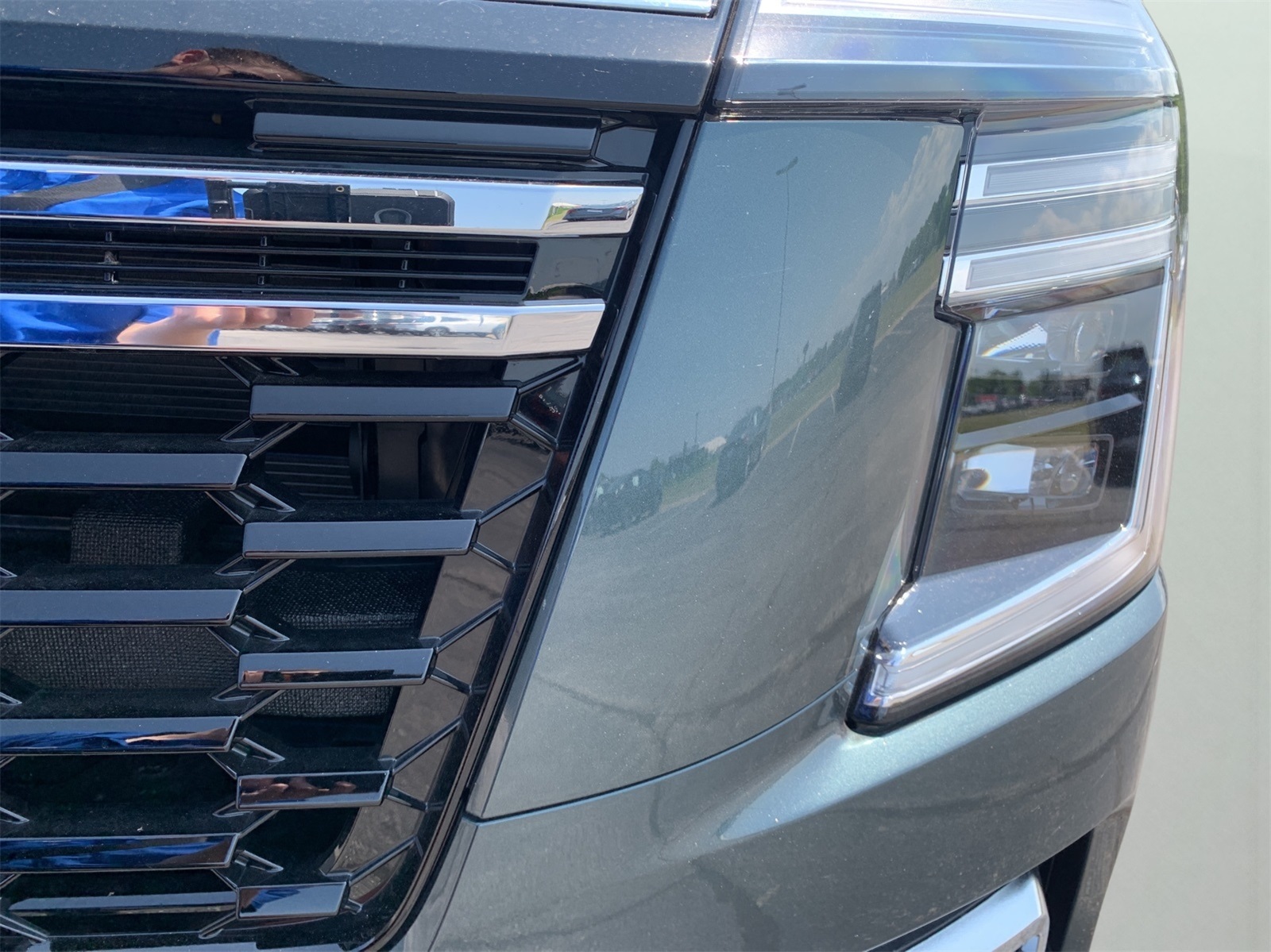 2025 Nissan Armada SL photo 33
