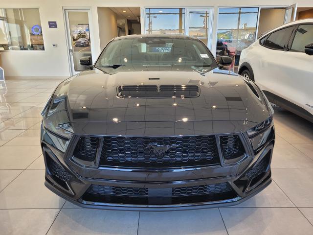 2025 Ford Mustang GT Premium photo 2