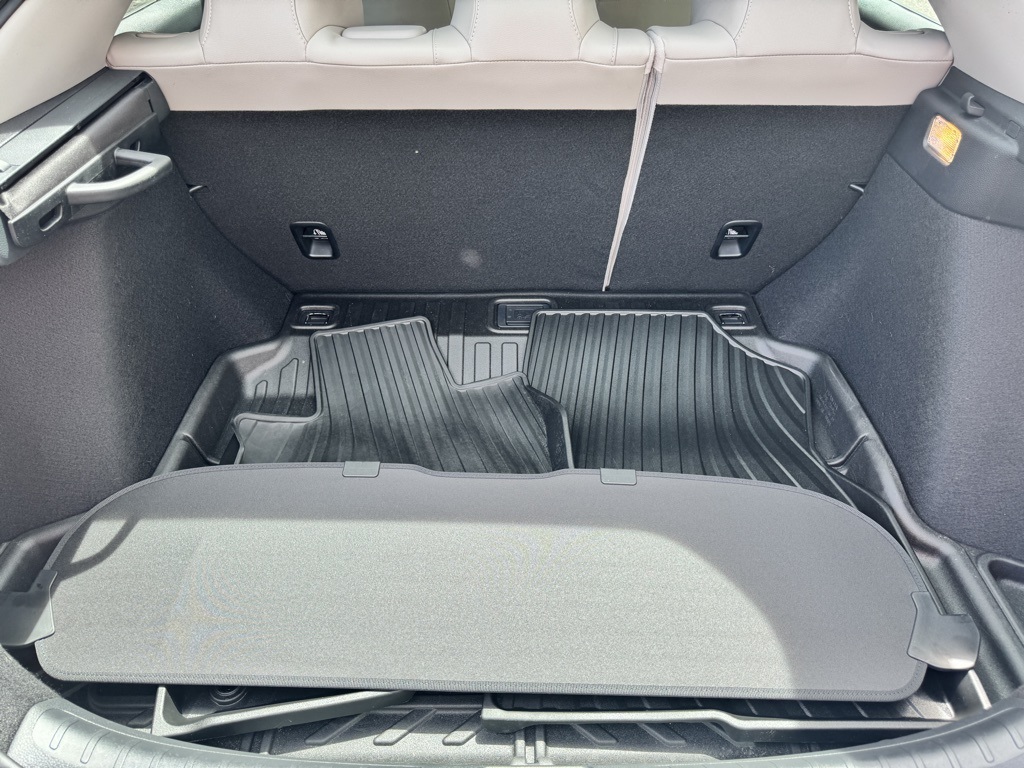 2023 Honda Civic Hatchback EX-L photo 7