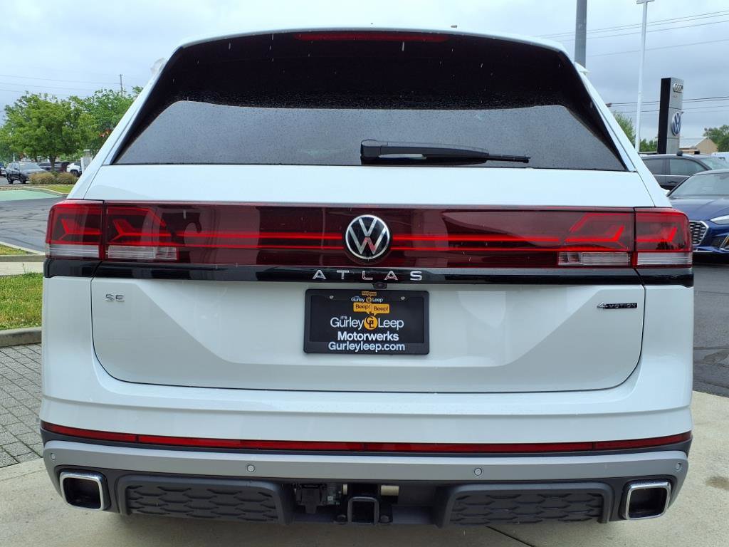 2025 Volkswagen Atlas Peak Edition SE photo 9
