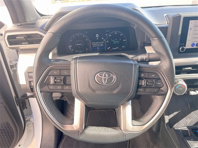 2024 Toyota Tacoma TRD Off-Road photo 4