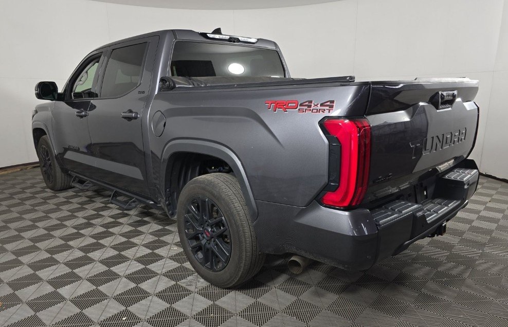 2023 Toyota Tundra SR5 CrewMax photo 3