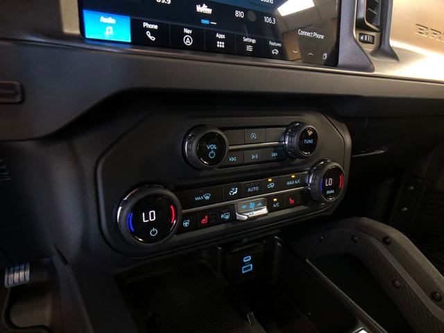 2025 Ford Bronco Badlands photo 18