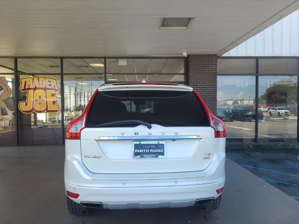 2017 Volvo XC60 T5 Inscription photo 4