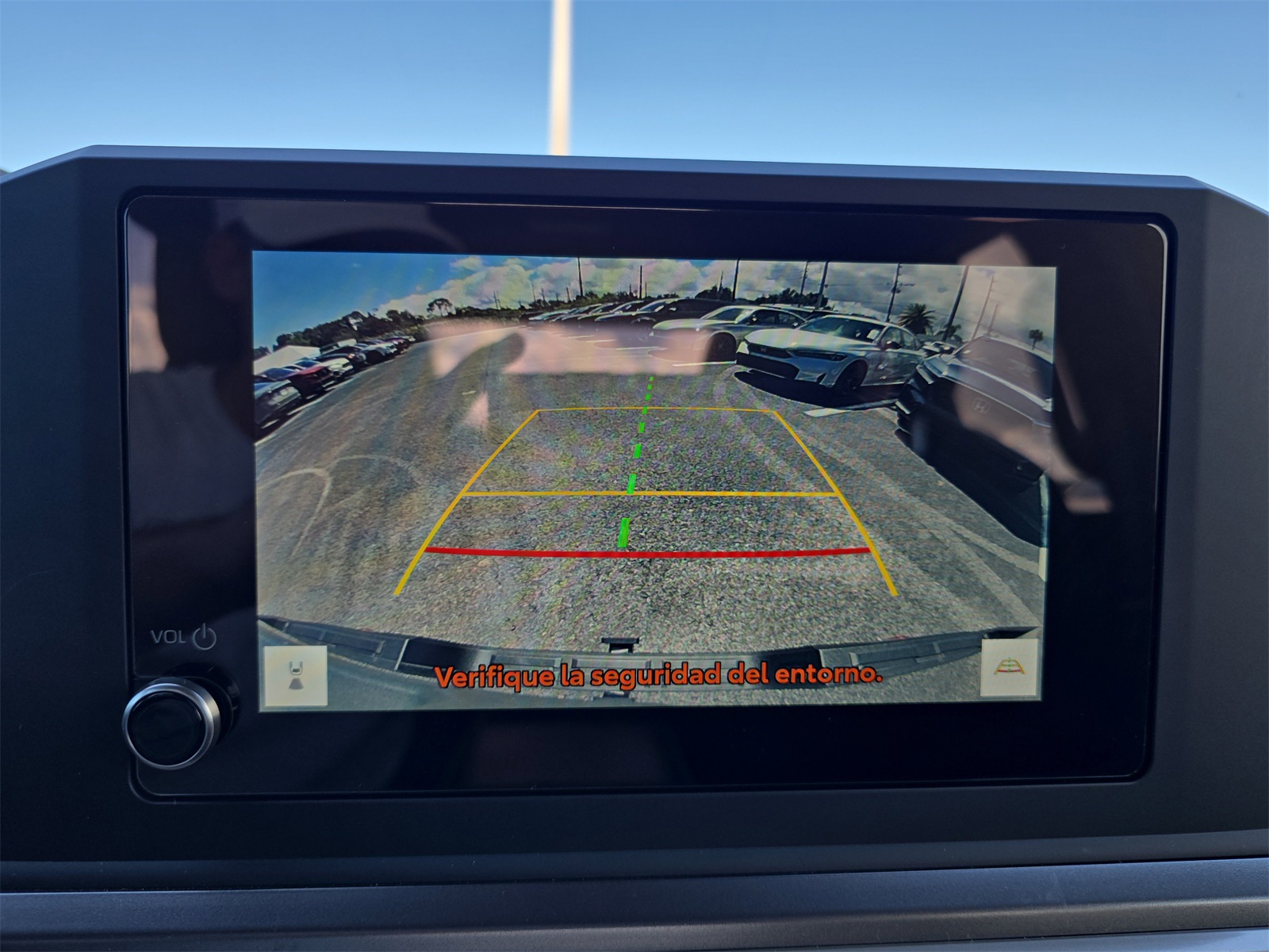 2025 Toyota Tacoma SR5 photo 19