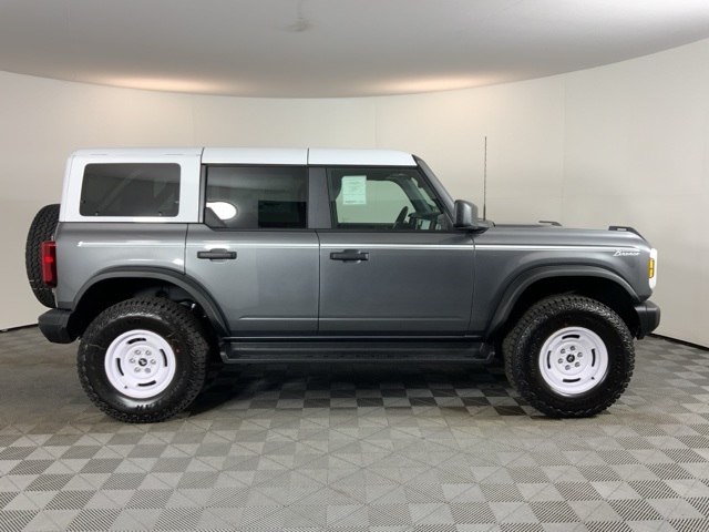 2025 Ford Bronco Heritage First Edition photo 4