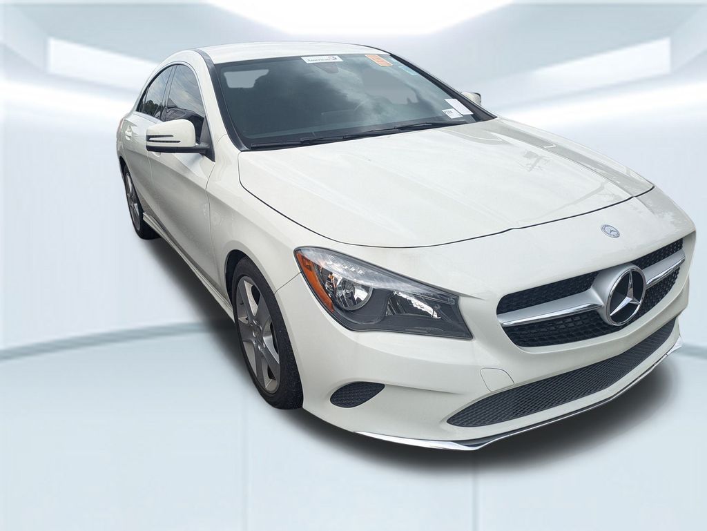 2017 Mercedes Benz CLA 250 photo 3