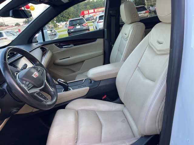 2017 Cadillac XT5 Luxury photo 8