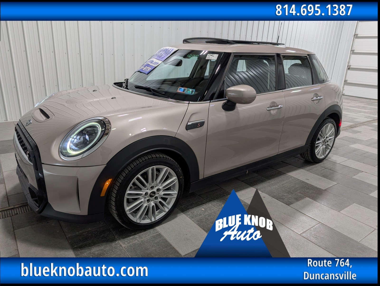 2024 MINI Hardtop S's photo