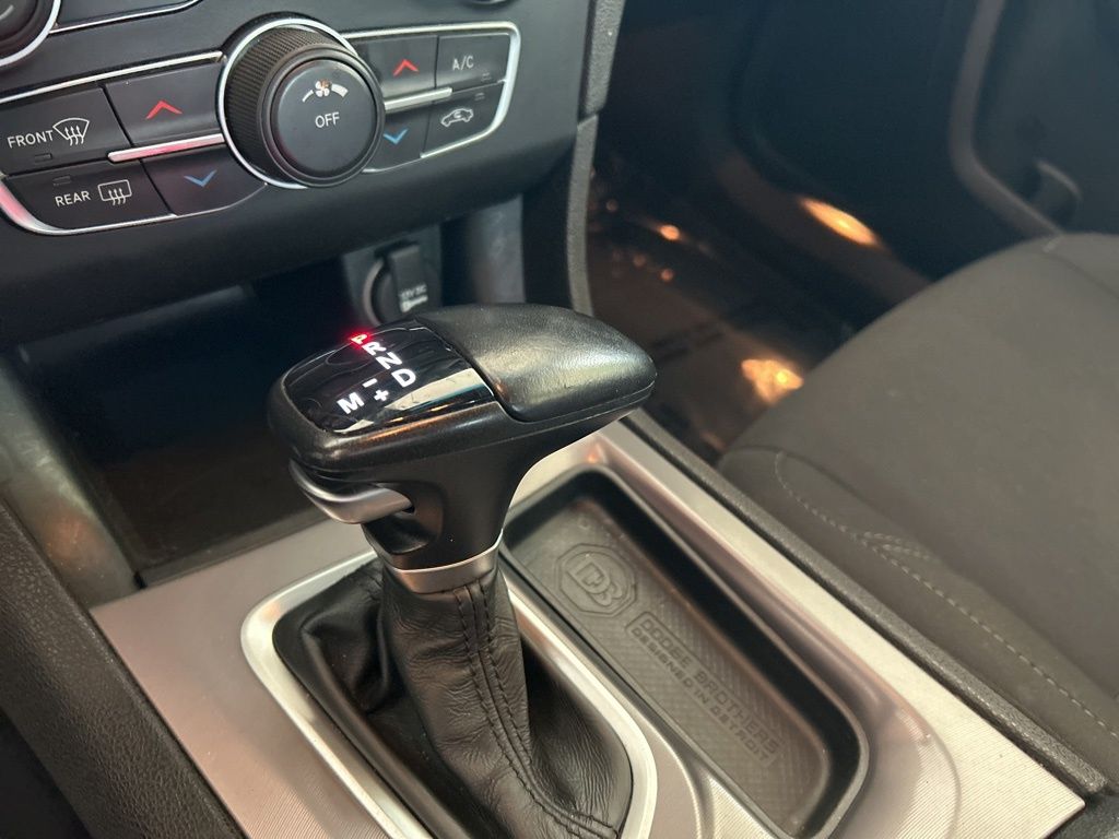 2023 Dodge Charger SXT photo 7