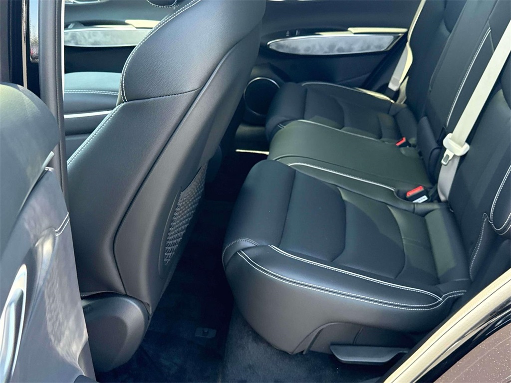 2026 Genesis Electrified GV70 Advanced photo 26