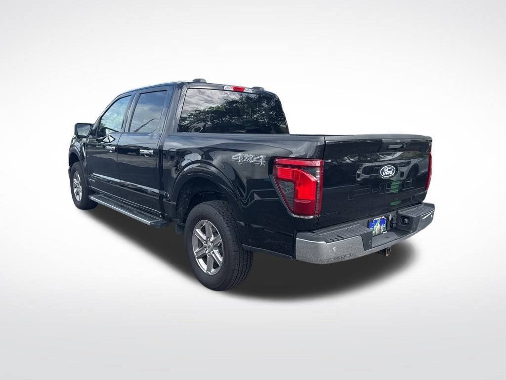 2024 Ford F-150 XLT photo 3