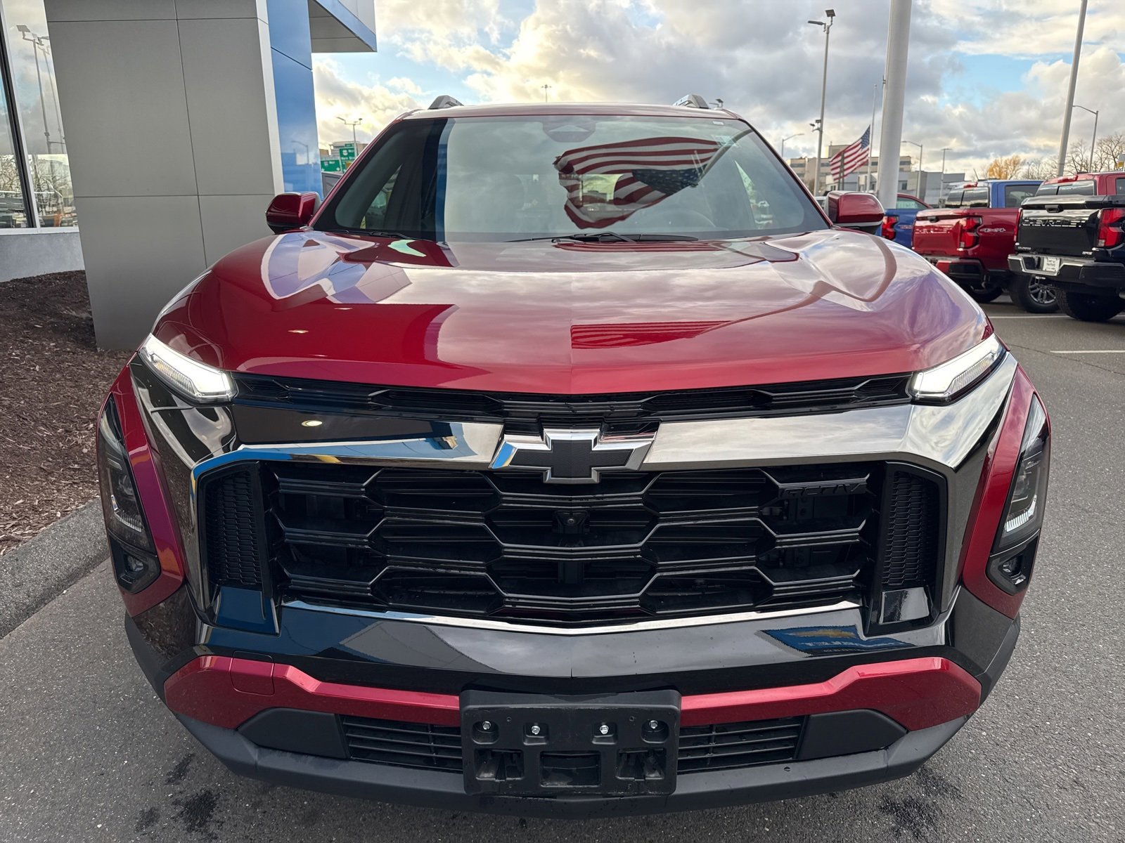 2025 Chevrolet Equinox ACTIV photo 3