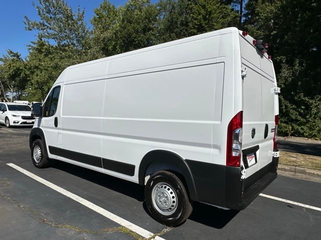 2025 Ram ProMaster 2500 Cargo Van photo 3