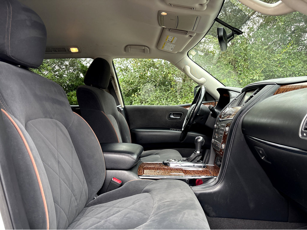 2019 Nissan Armada SV photo 9