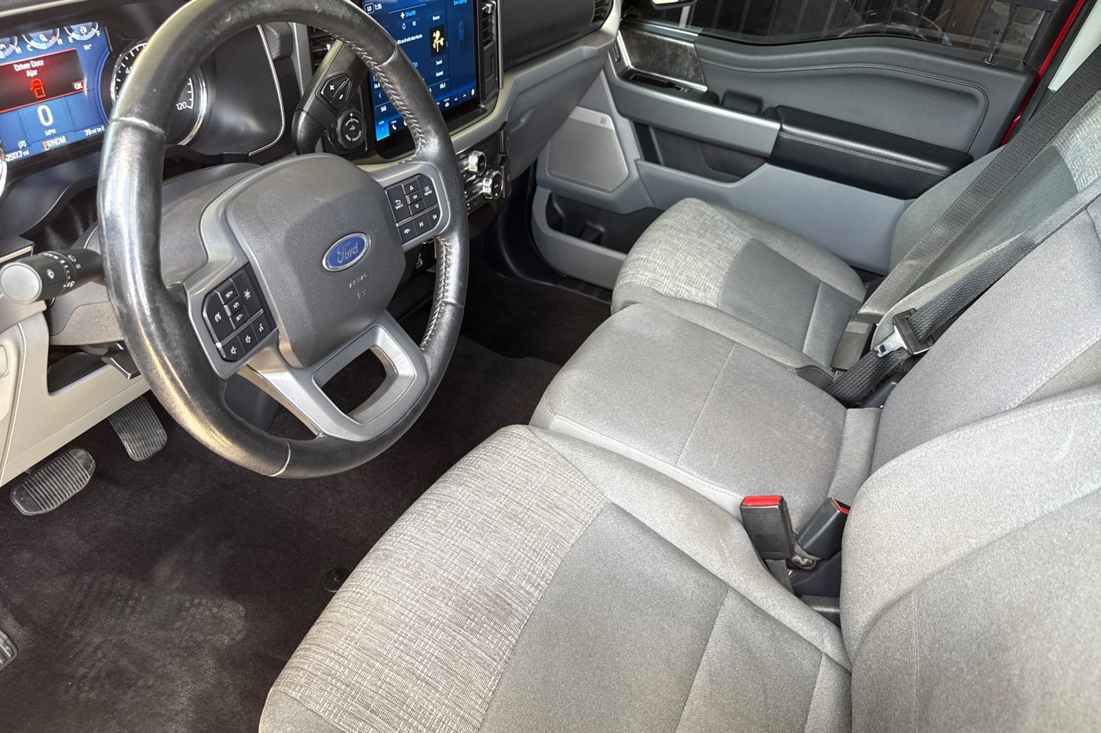 2022 Ford F-150 XLT photo 10