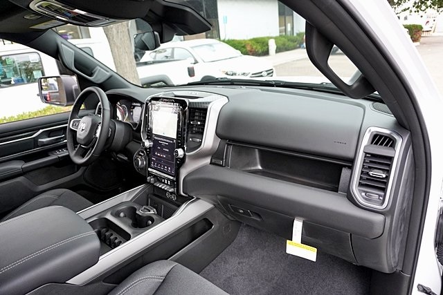 New 2026 Bright White Clear-Coat Exterior Paint RAM Big Horn/Lone Star image 14