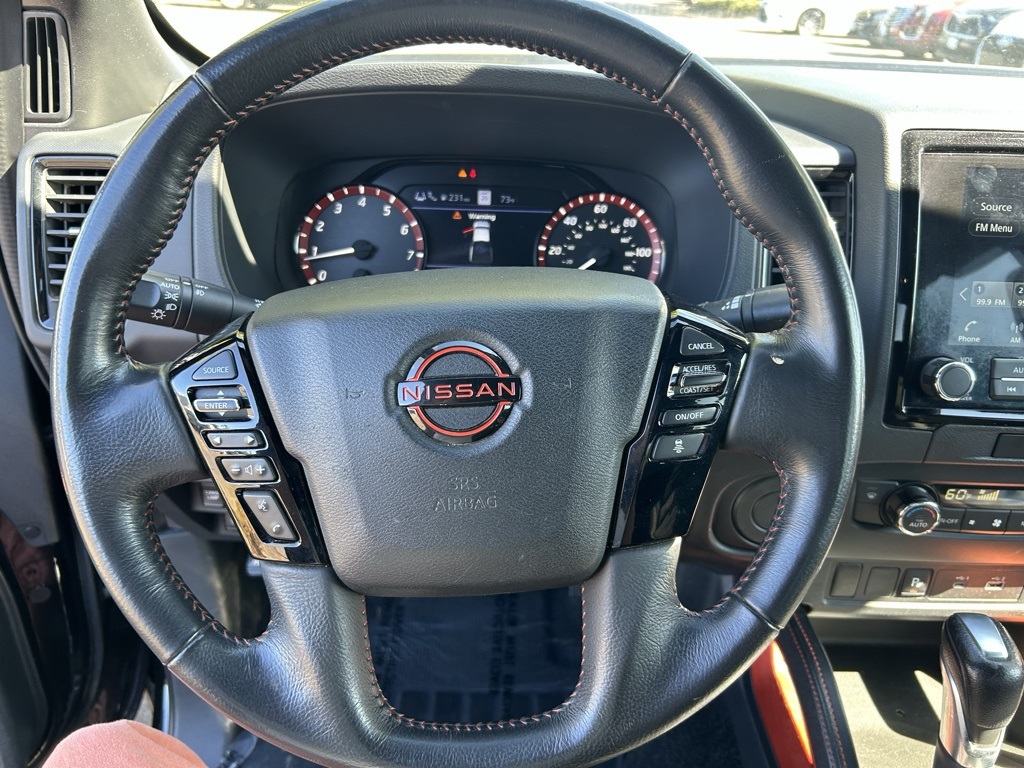2022 Nissan Frontier PRO-X photo 12