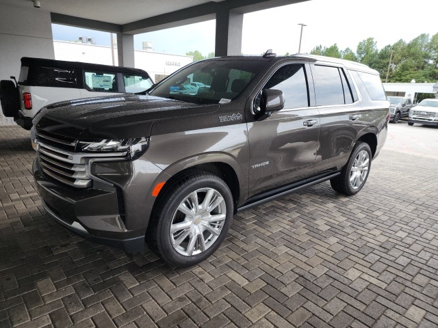 2021 Chevrolet Tahoe High Country photo 2