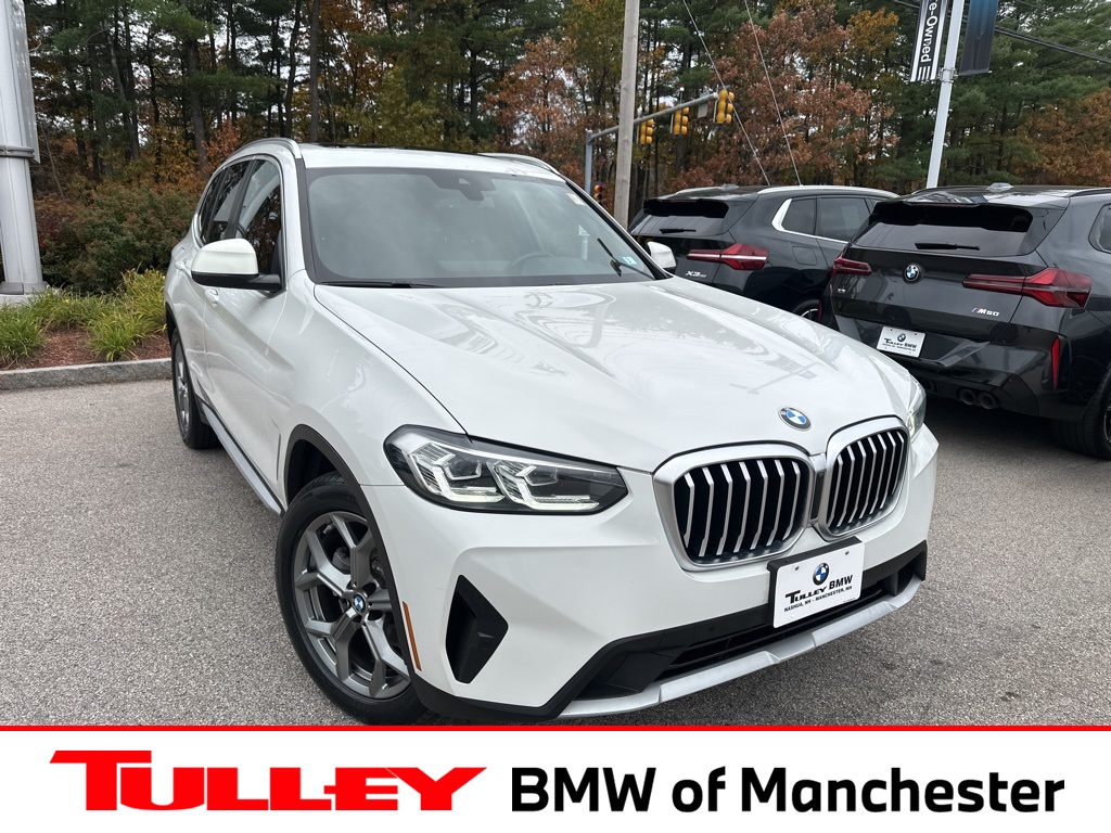 2022 BMW X3 30i's photo