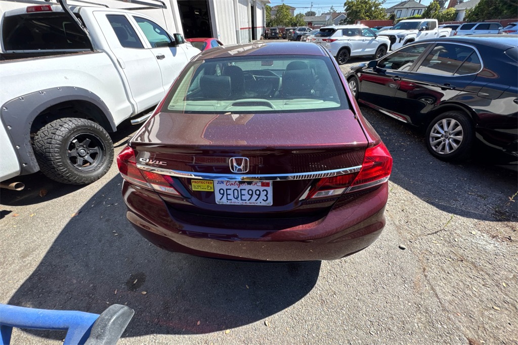 2013 Honda Civic LX photo 4
