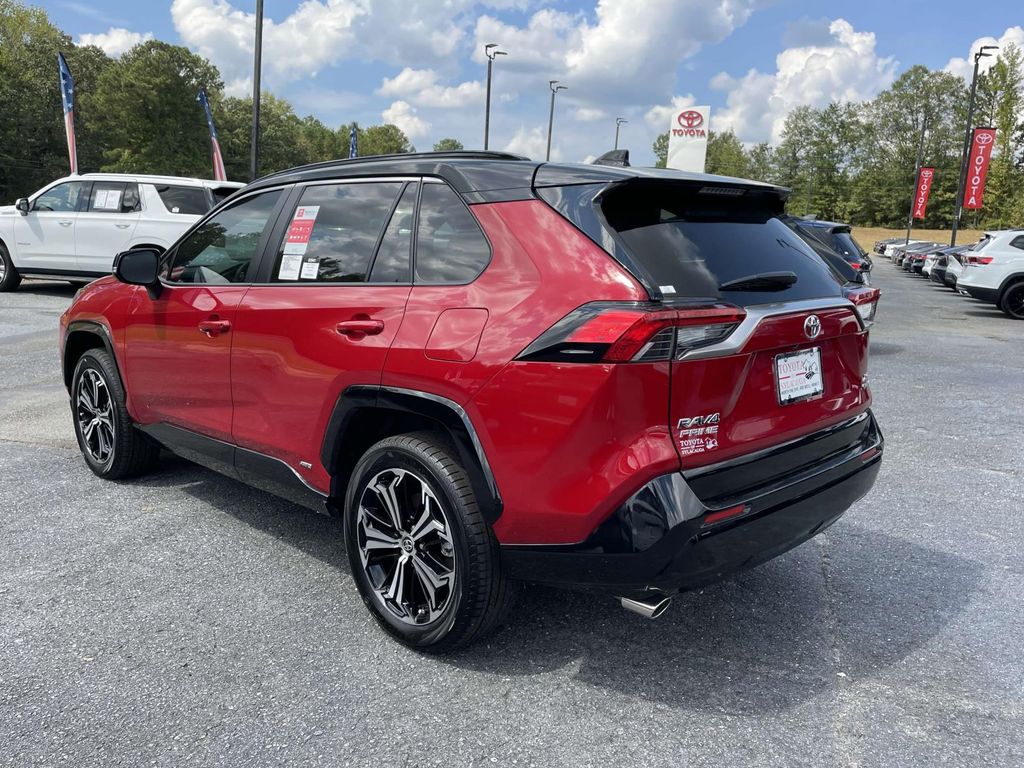 2025 Toyota RAV4 Prime XSE photo 4