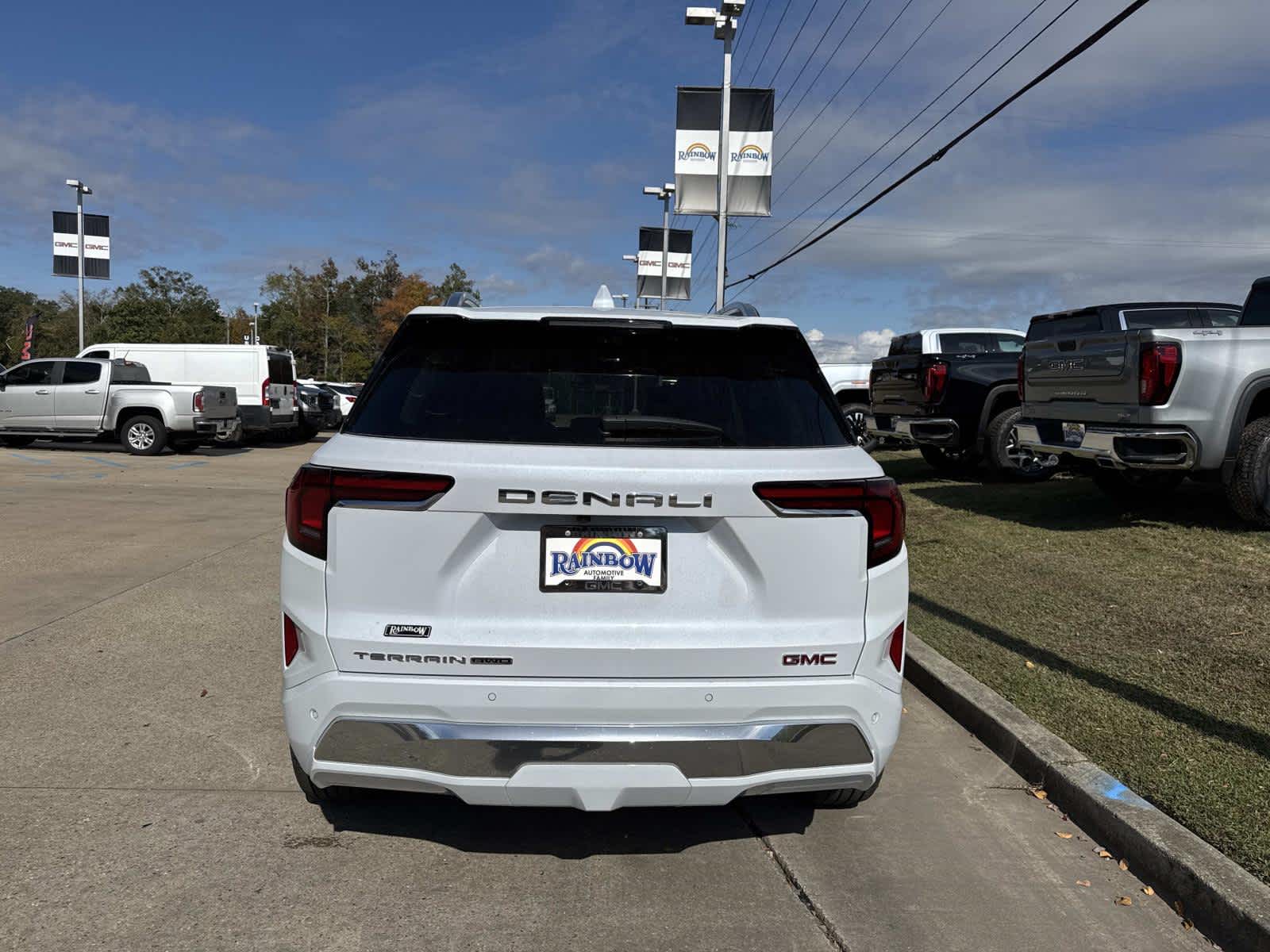 2026 Gmc Terrain Denali photo 4