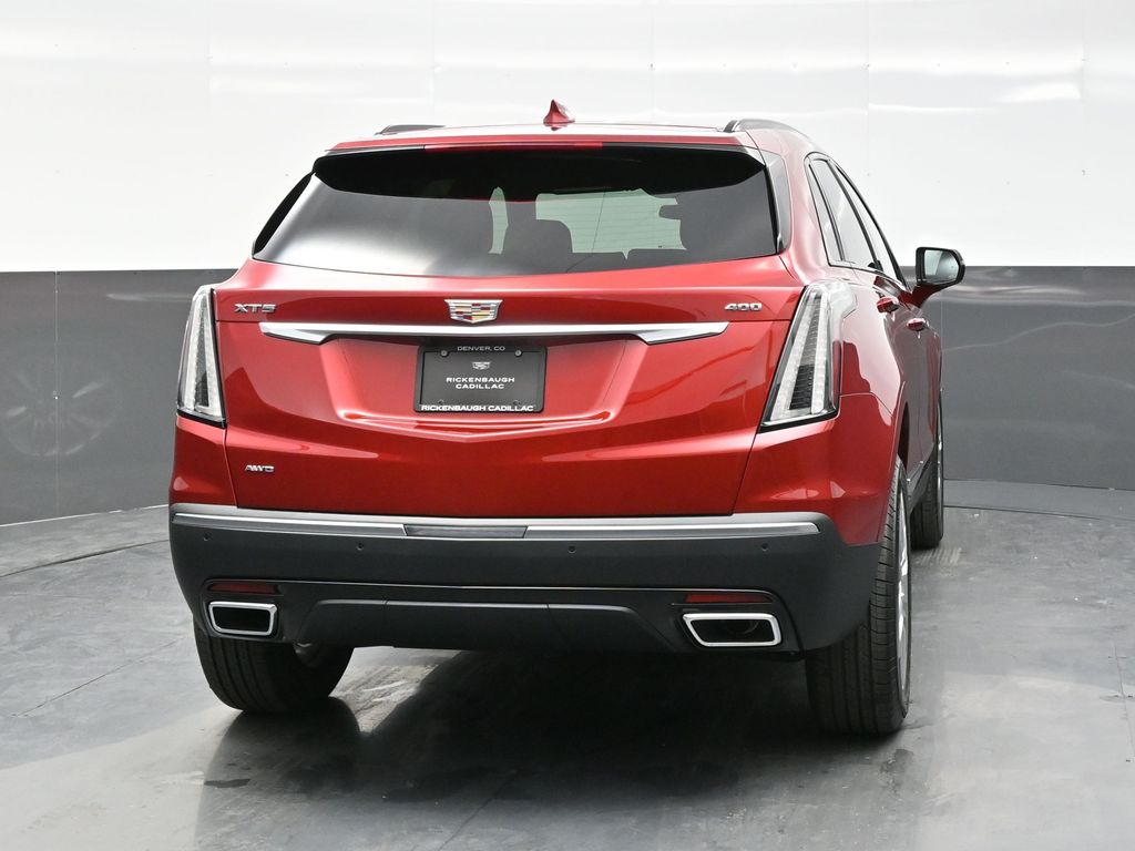 2025 Cadillac XT5 Sport photo 5