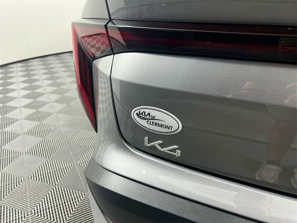 2025 Kia K4 LXS photo 4