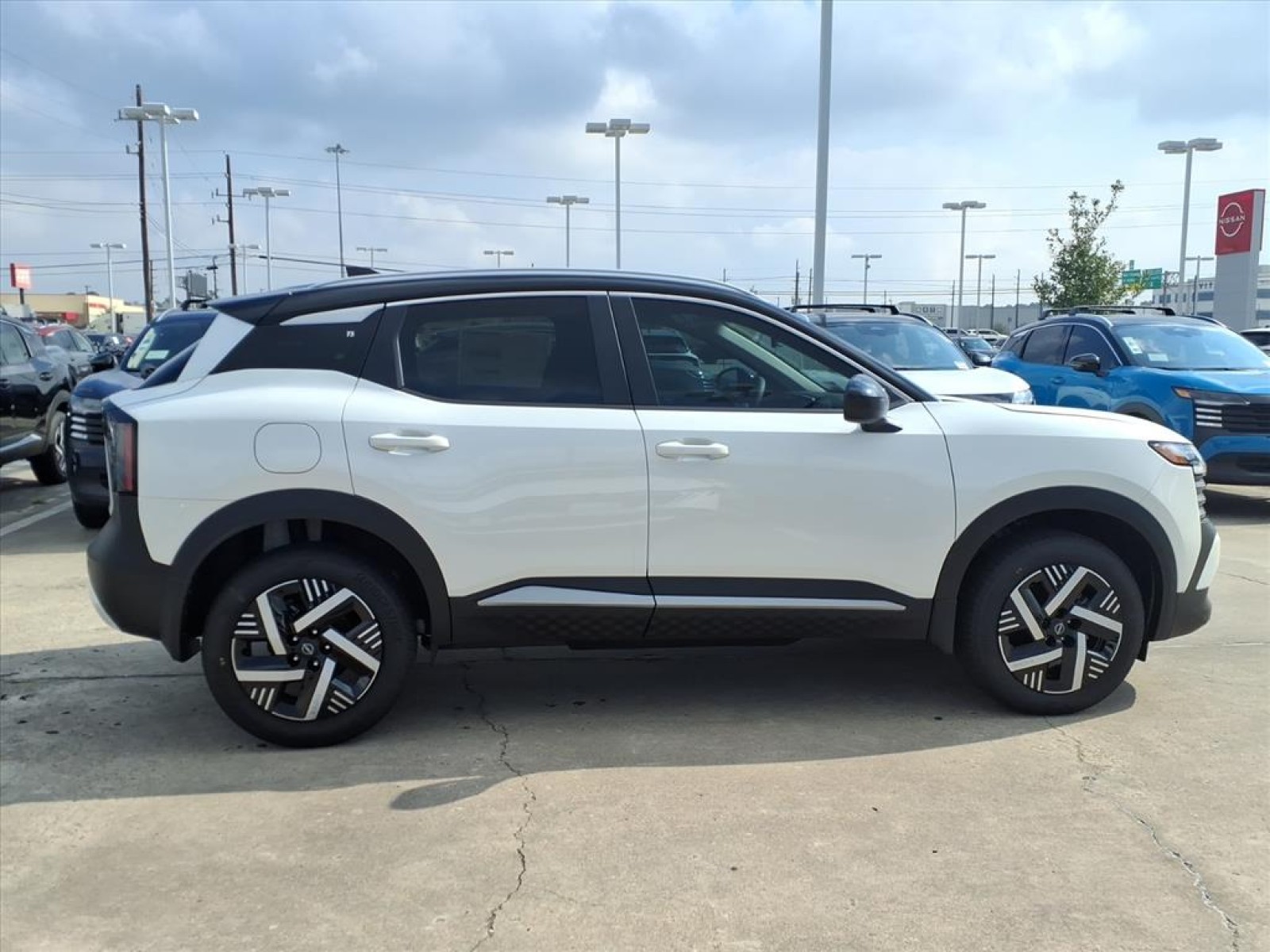 2026 Nissan Kicks SV White at Robbins Nissan