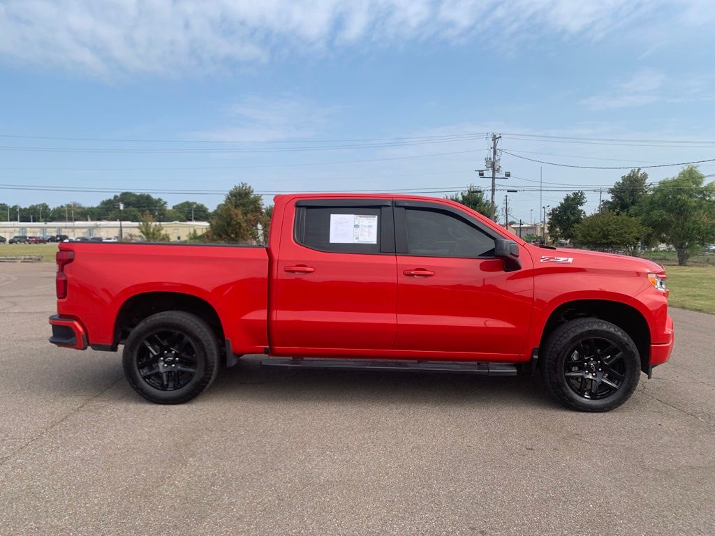 2022 Chevrolet Silverado 1500 RST photo 8