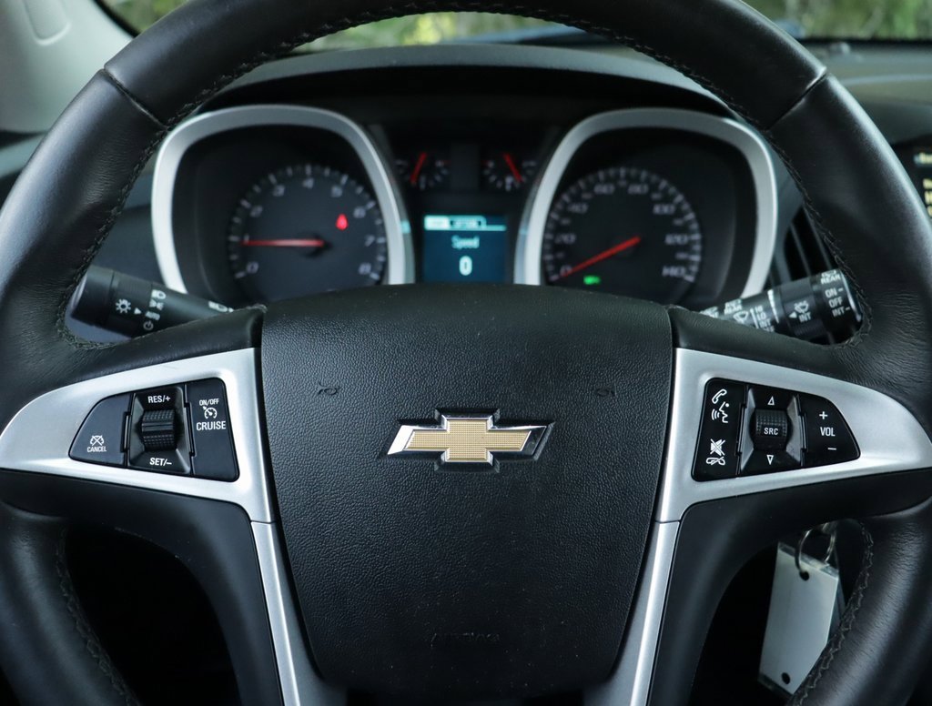 2017 Chevrolet Equinox LT photo 10