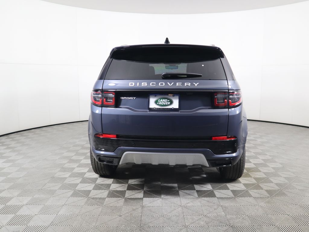 2025 Land Rover Discovery Sport S photo 6