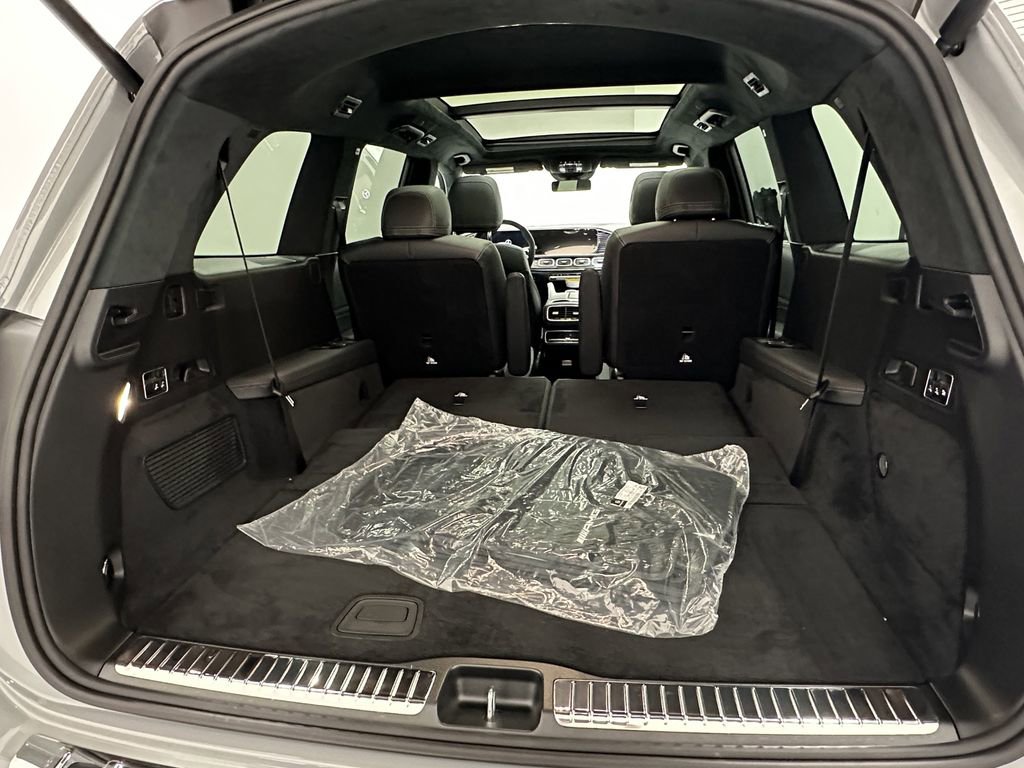 2026 Mercedes Benz GLS AMG 63 4MATIC photo 20