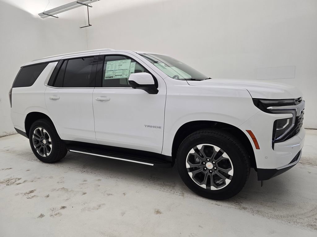 2026 Chevrolet Tahoe LS's photo