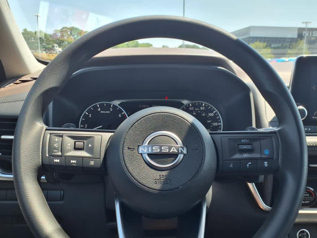 2022 Nissan Rogue SV photo 23