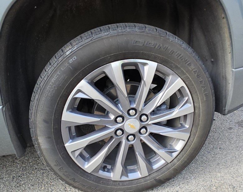 2023 Chevrolet Traverse Premier photo 4
