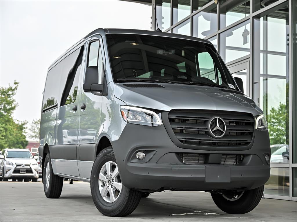 2025 Mercedes-Benz Sprinter Passenger Van Base's photo