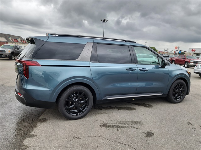2026 Kia Carnival SX Prestige photo 2