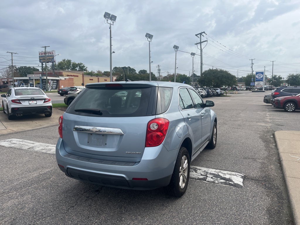 2014 Chevrolet Equinox LS photo 2