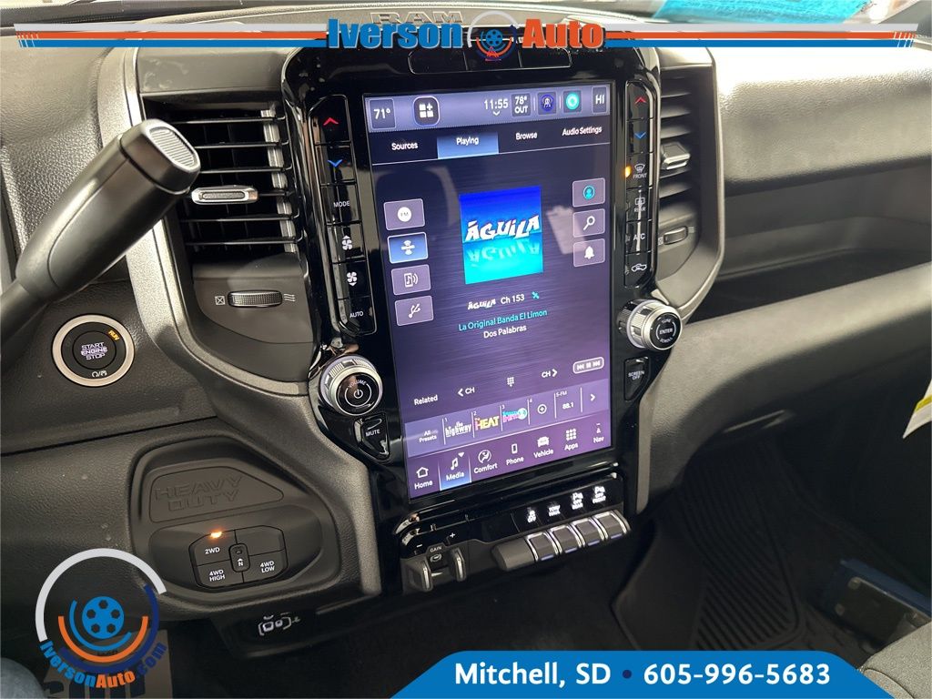2025 Ram 2500 Tradesman photo 18